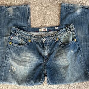Excellent Condition Mek Denim Jeans Men DISTRESSED  Malibu BOOT CUT sz 42"x 34"
